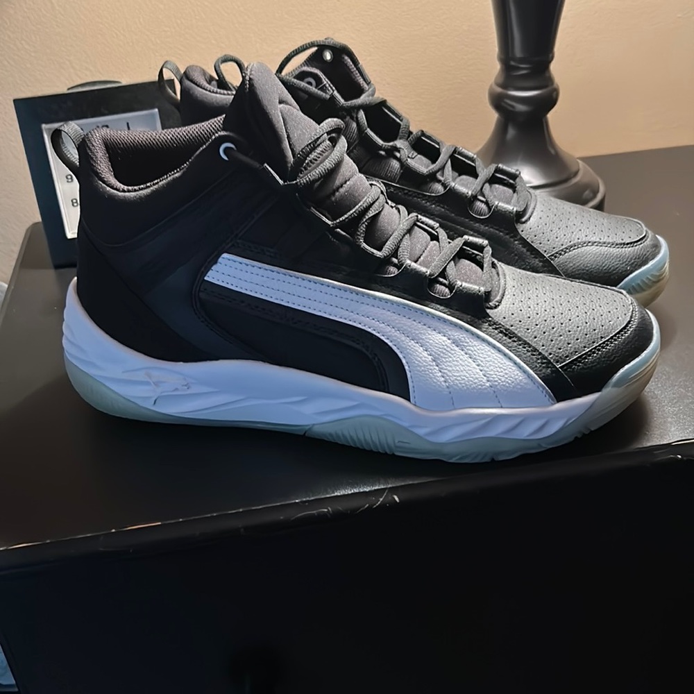 Black High top Puma Future Rebound basketball shoes brand new never been worn